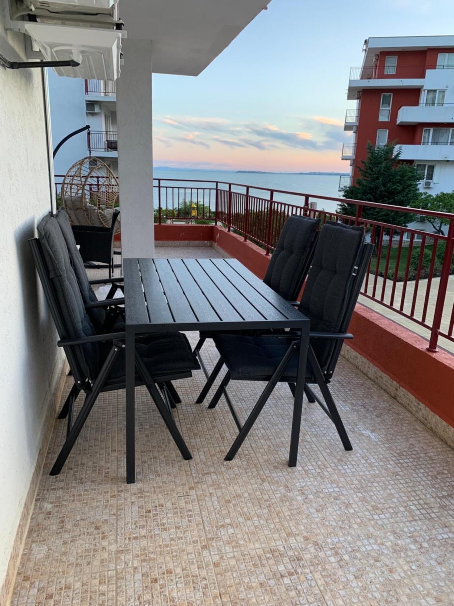Fort Noks- Marina- Avalonia Apartment Święty Włas Zewnętrze zdjęcie
